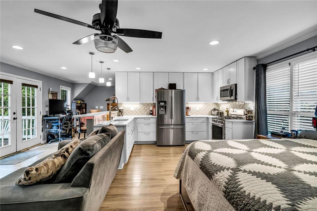 BRADSHAW FARM - Residential