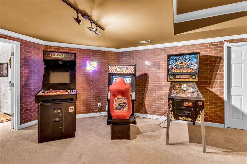 BRADSHAW FARM - Residential