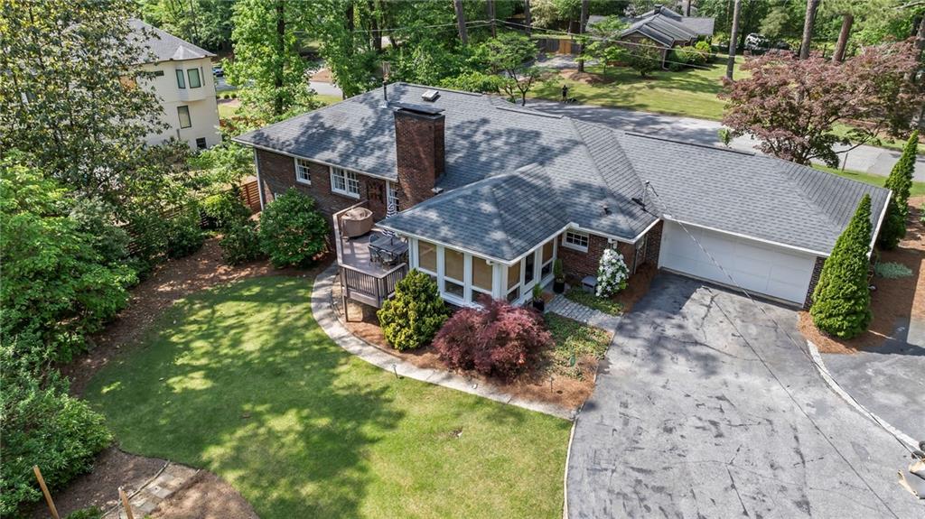 10 Wyndham Drive, Sandy Springs, Georgia image 50