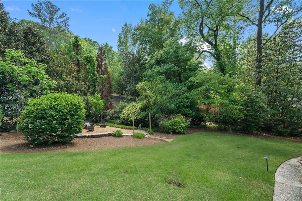 10 Wyndham Drive, Sandy Springs, Georgia image 46