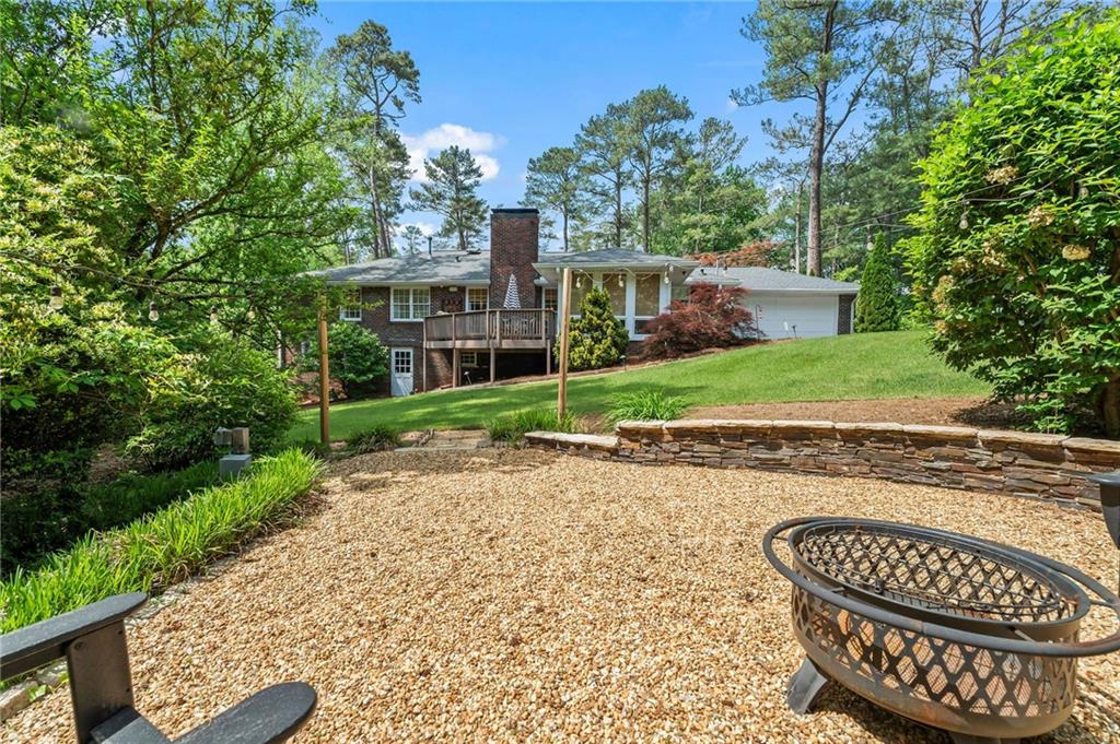 10 Wyndham Drive, Sandy Springs, Georgia image 48