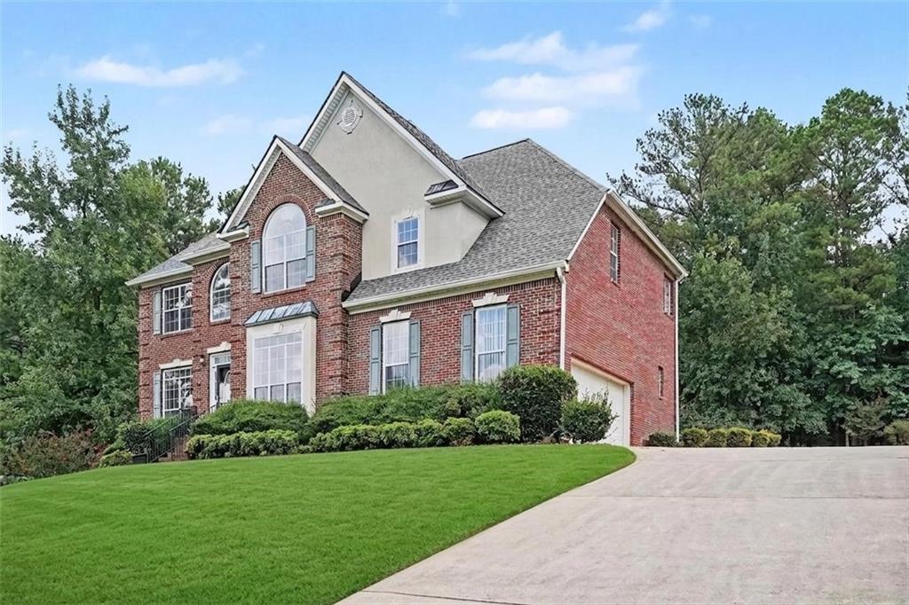128 Crown Glen Way