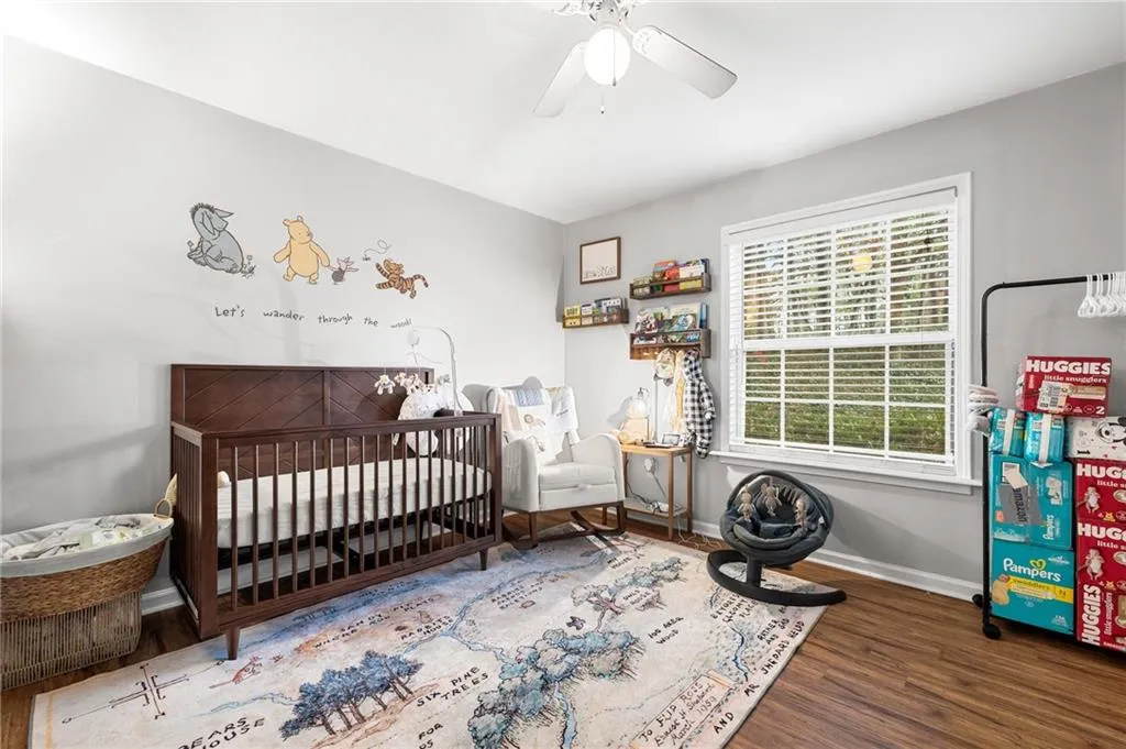 Atlanta, Georgia 30328, United States, 3 Bedrooms Bedrooms, ,2 BathroomsBathrooms,Residential,Active,93211