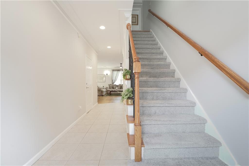 5331 Sherwin Drive