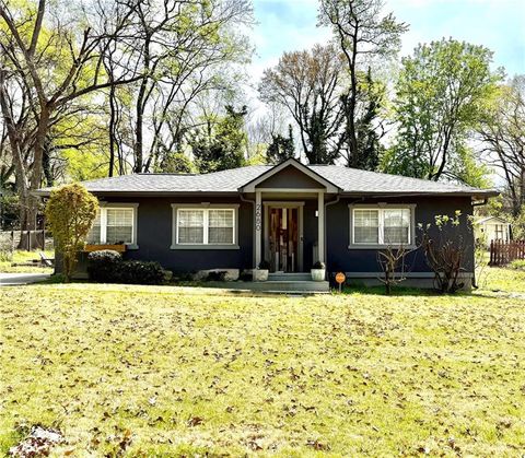 2680 Rosemary Street NW Atlanta GA 30318