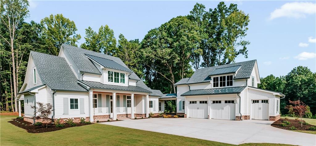 217 Chariot Court