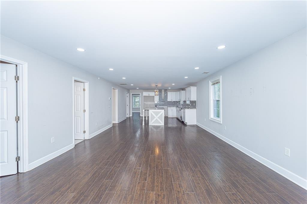 2183 Pansy Street NW