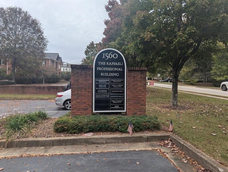 1560 Warsaw Road Suite 206