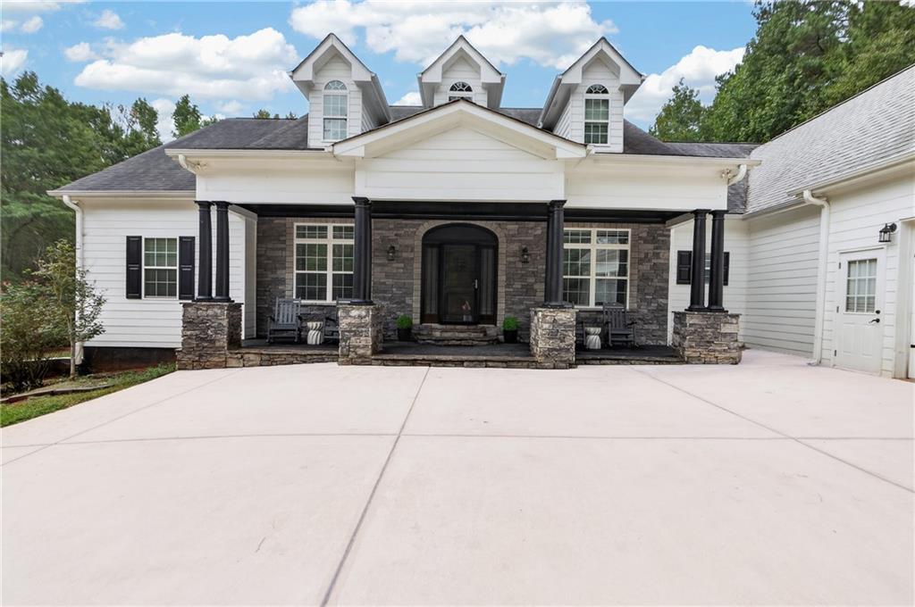 582 Knox Chapel Road