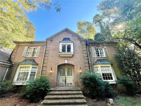 Homes For Sale - 10588 Fitzgerald Road<br/> Clayton County, Jonesboro, GA 30238
