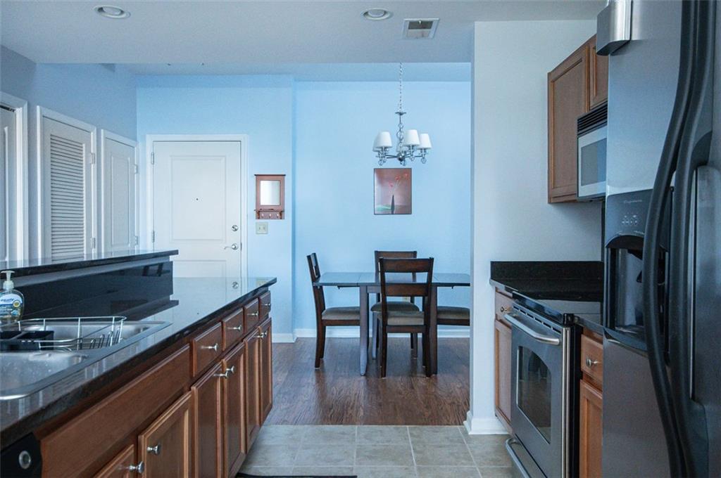 3040 PEACHTREE Road NW 507