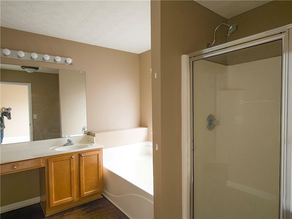 3615 Hutchinson Trace Drive, Cumming, Georgia image 10