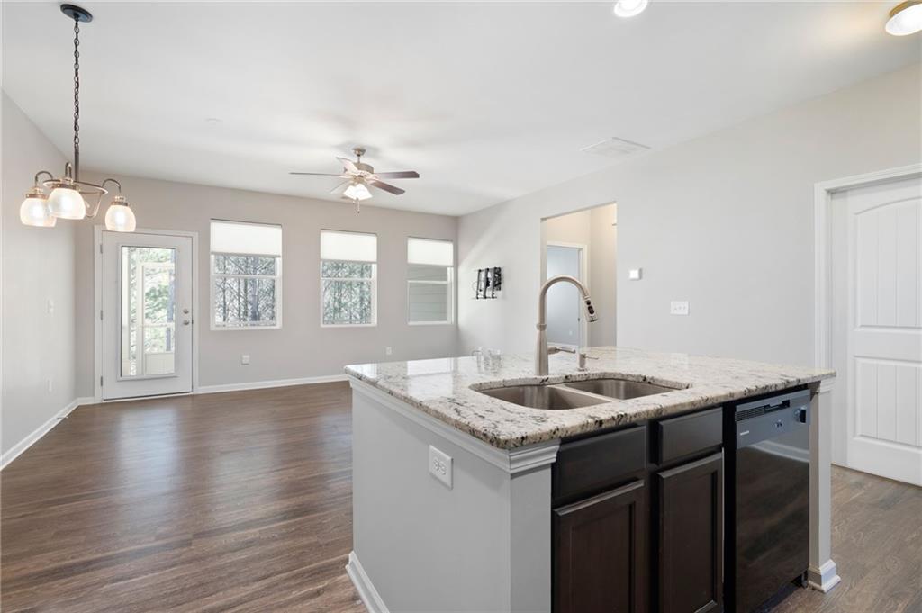 529 Riverview Lane, Canton, Georgia image 6