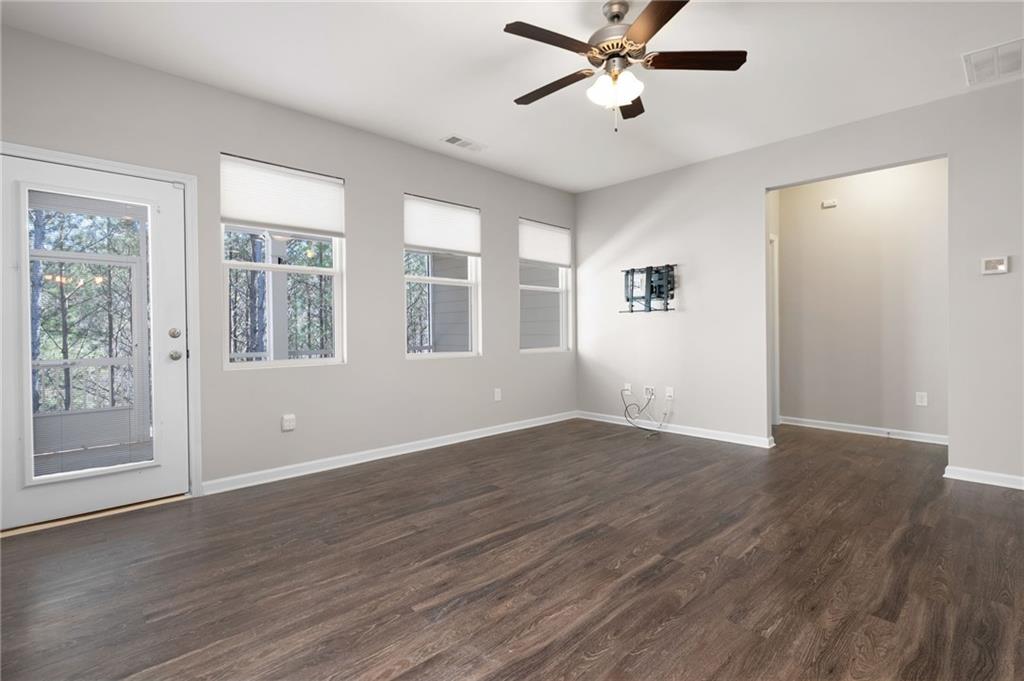 529 Riverview Lane, Canton, Georgia image 10