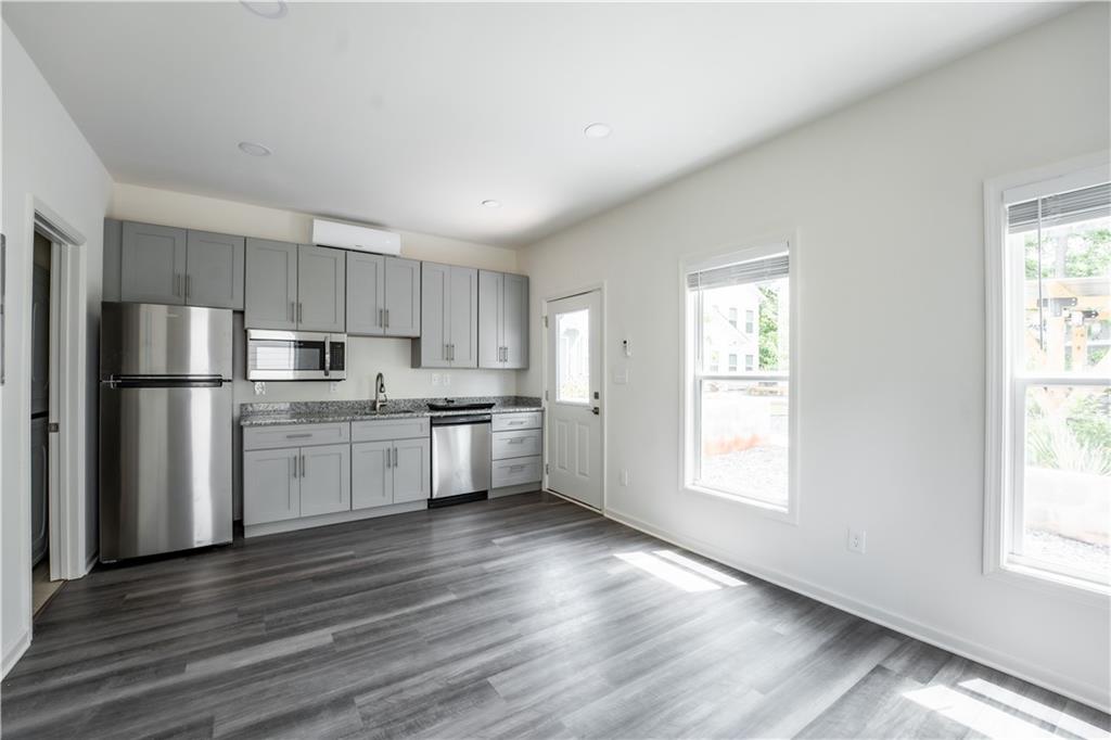 1351 Finley St. NE A