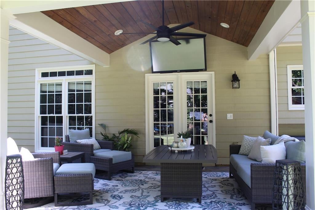 6108 Windflower Drive