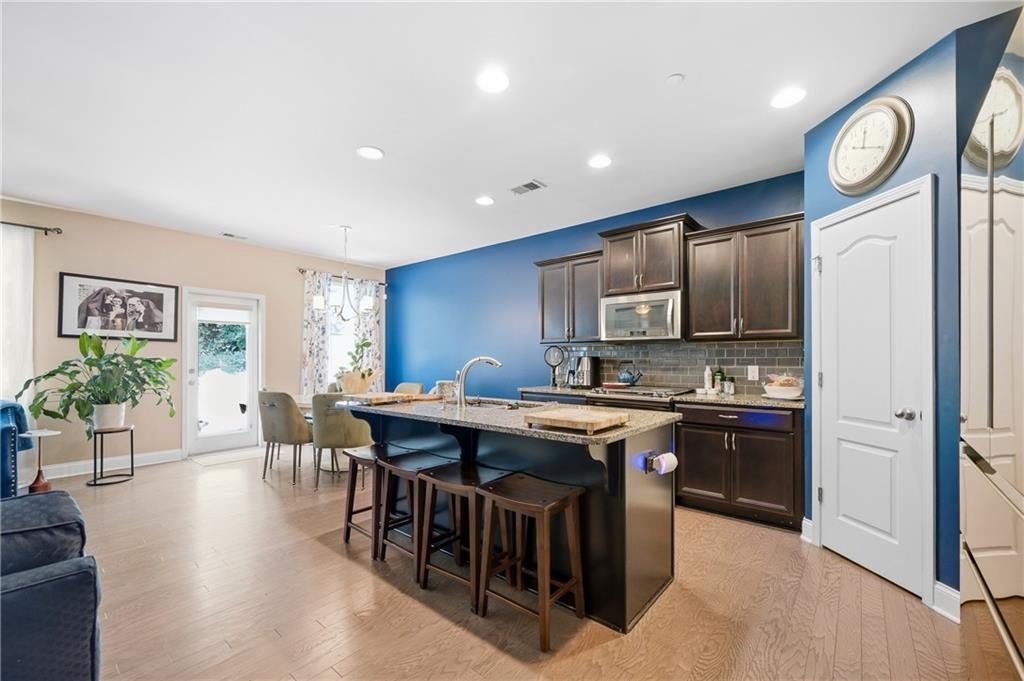 1008 Candela Lane