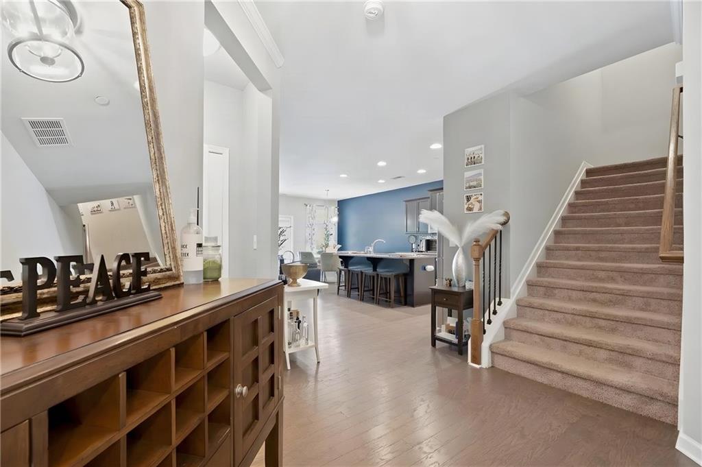 1008 Candela Lane