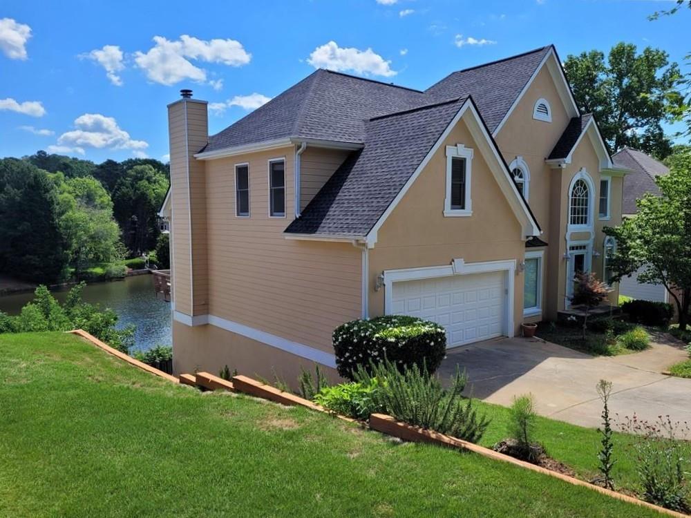 2285 Wildwood Lake Drive