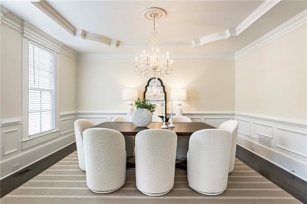 White Columns - Residential