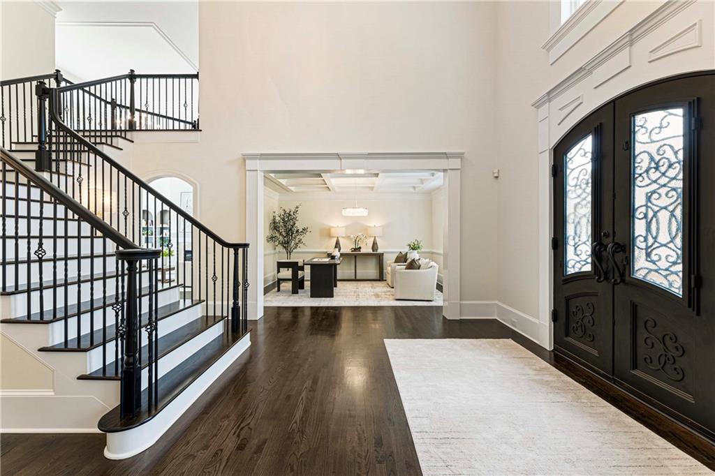 688 Glenover Drive