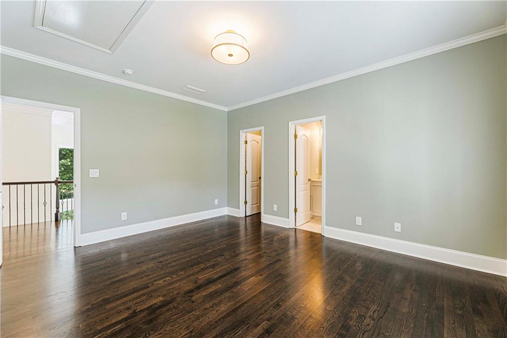White Columns - Residential