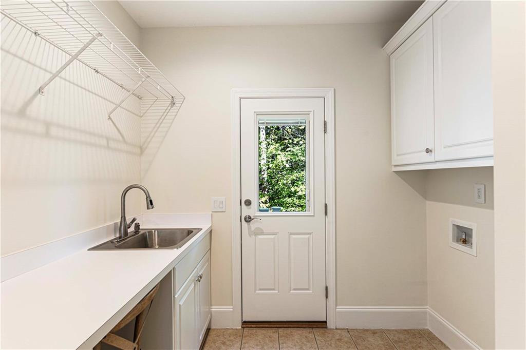 White Columns - Residential