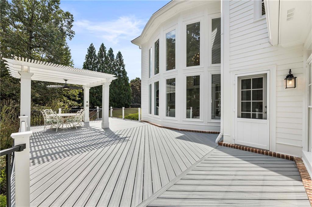 White Columns - Residential