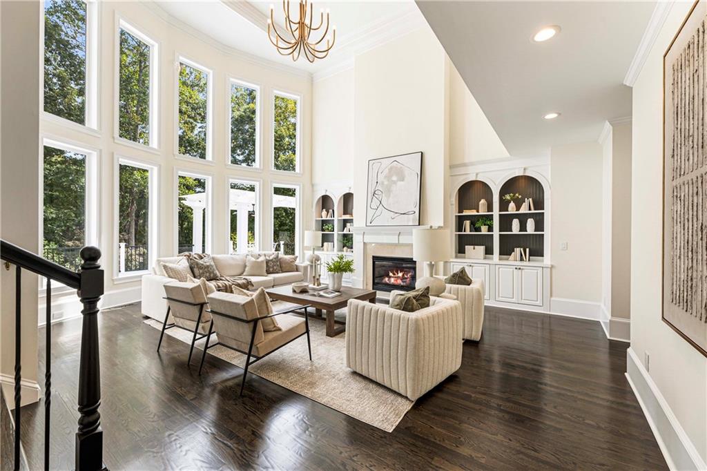 White Columns - Residential