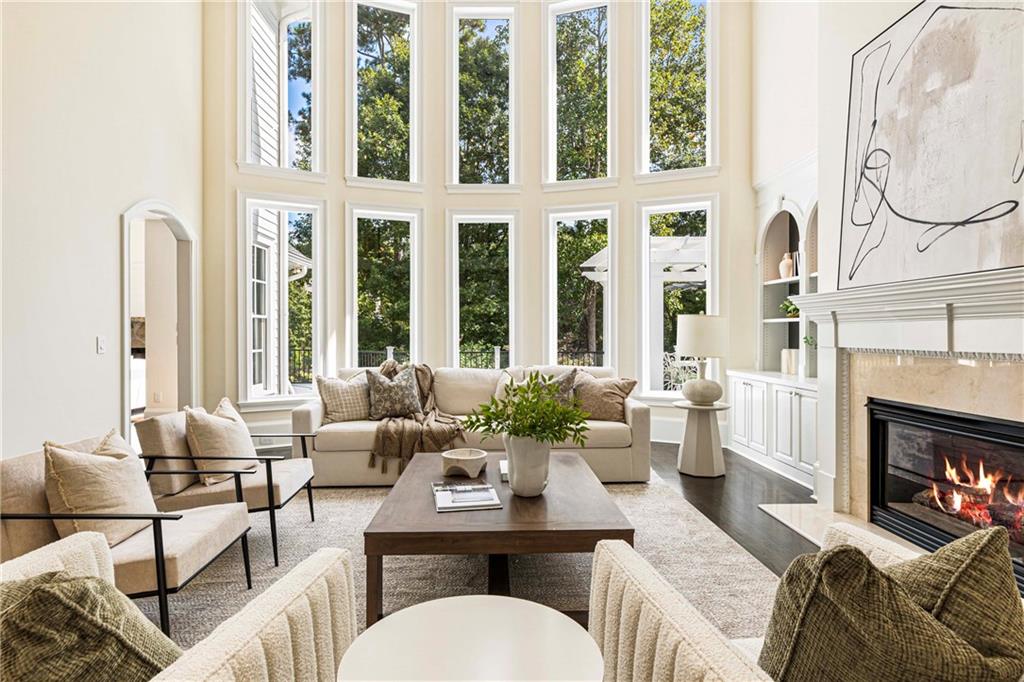 White Columns - Residential