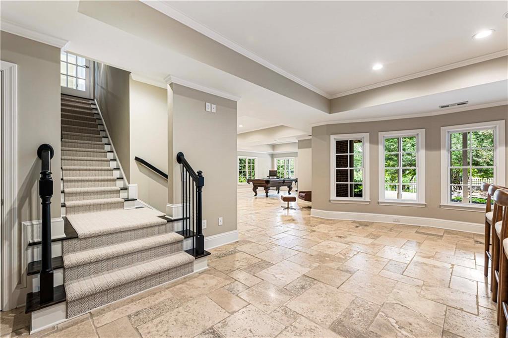 White Columns - Residential