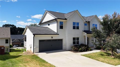 Homes For Sale - 45 Sudderth Street<br/> Gwinnett County, Buford, GA 30518