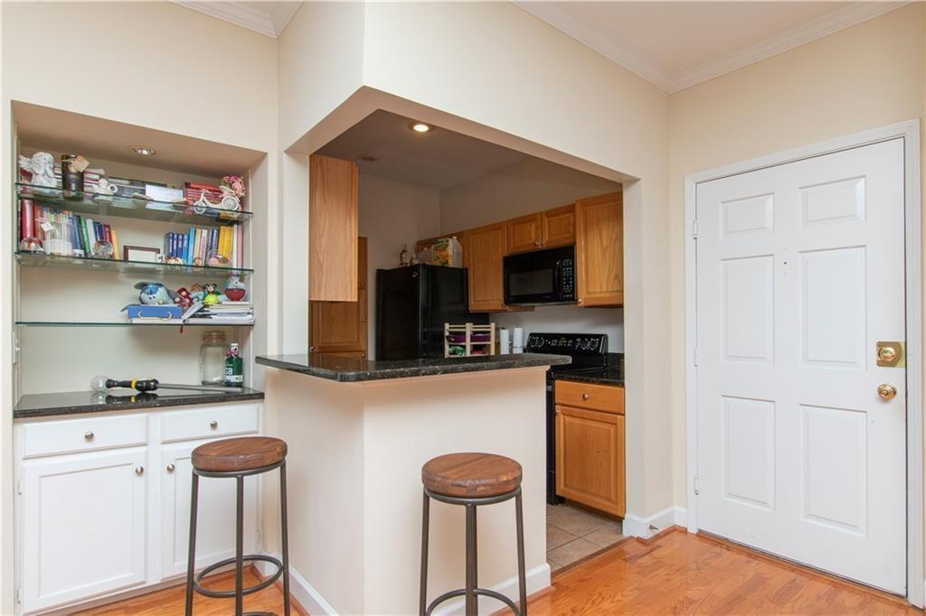 2921 Lenox Road NE 309
