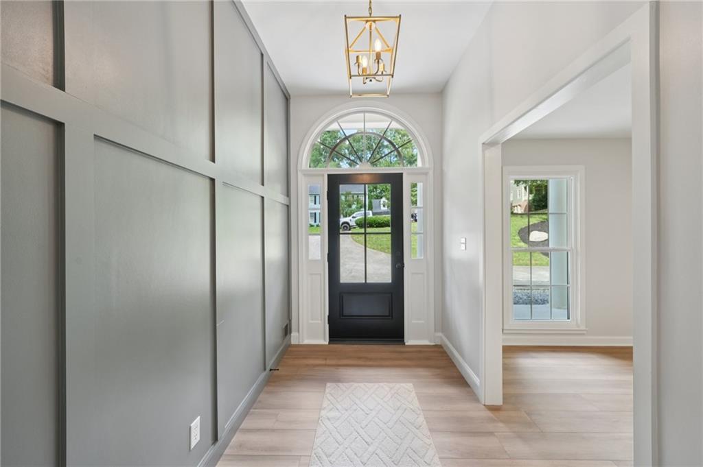 980 Hickory Oak Hollow
