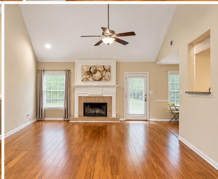 3044 Lincoln Log Way