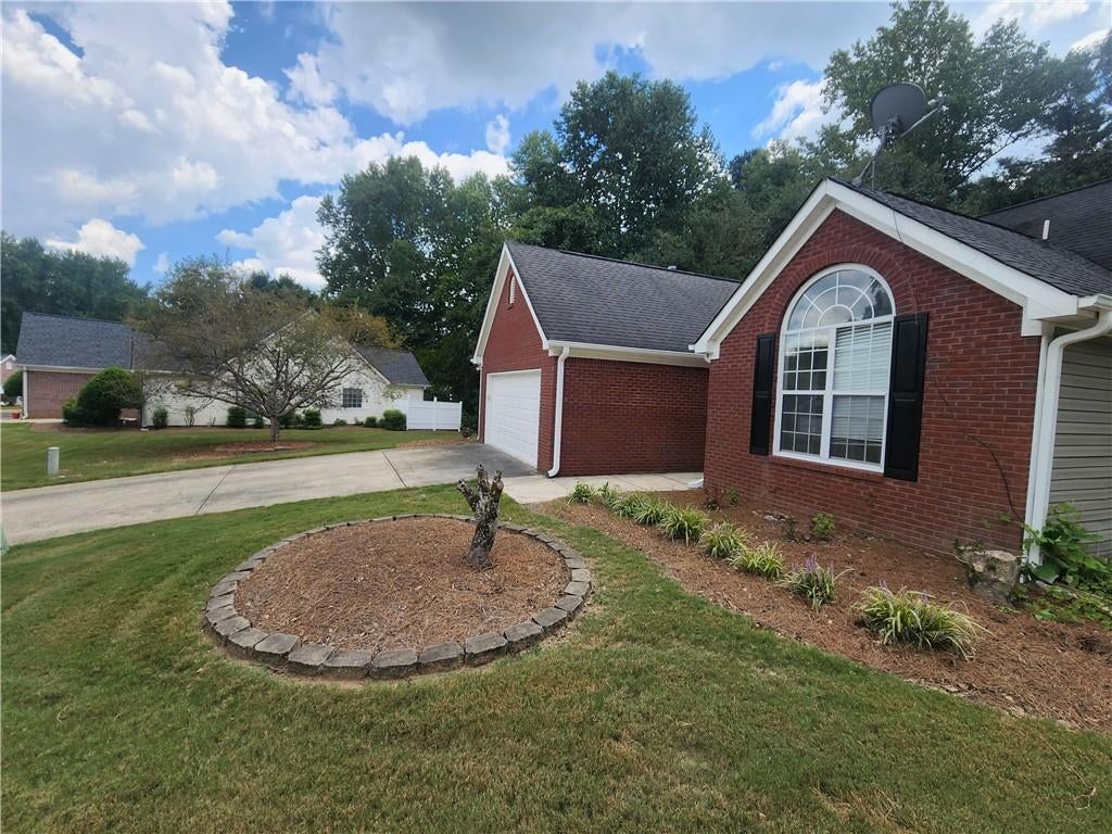 180 Brookestone Point