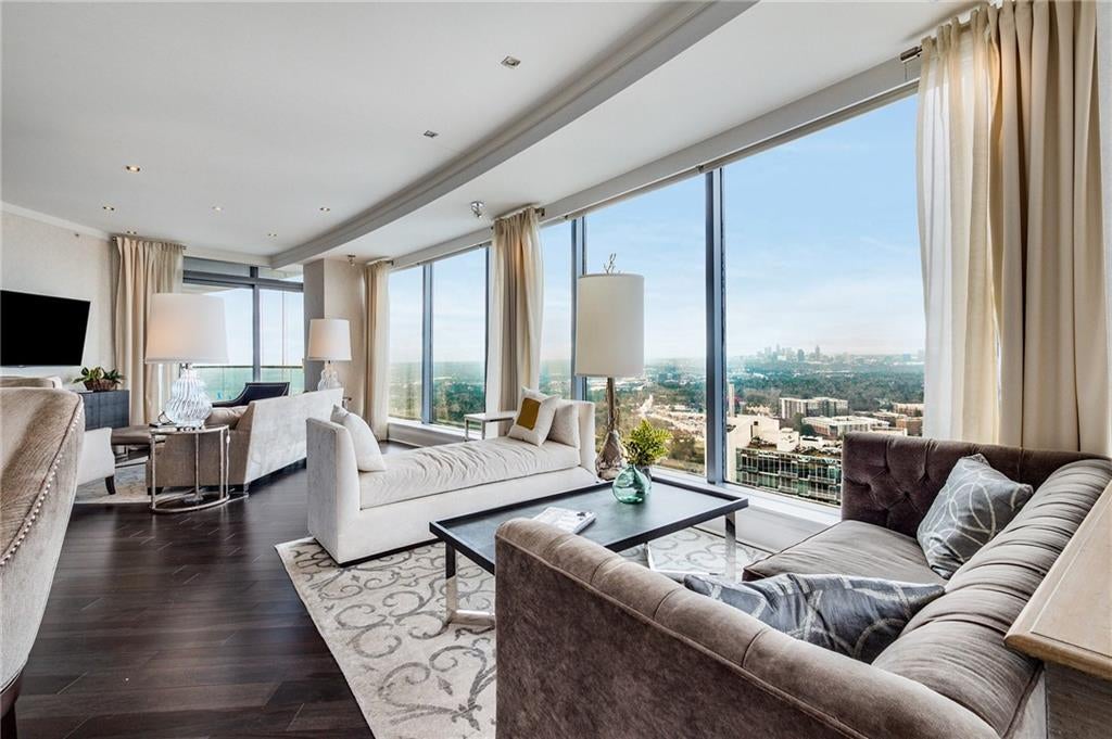 3344 Peachtree Road NE 3301