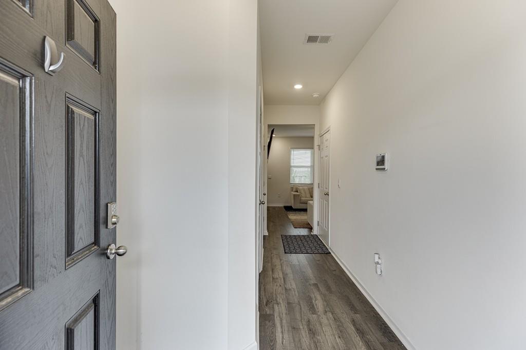 49 Gaston Court, Hoschton, Georgia image 3