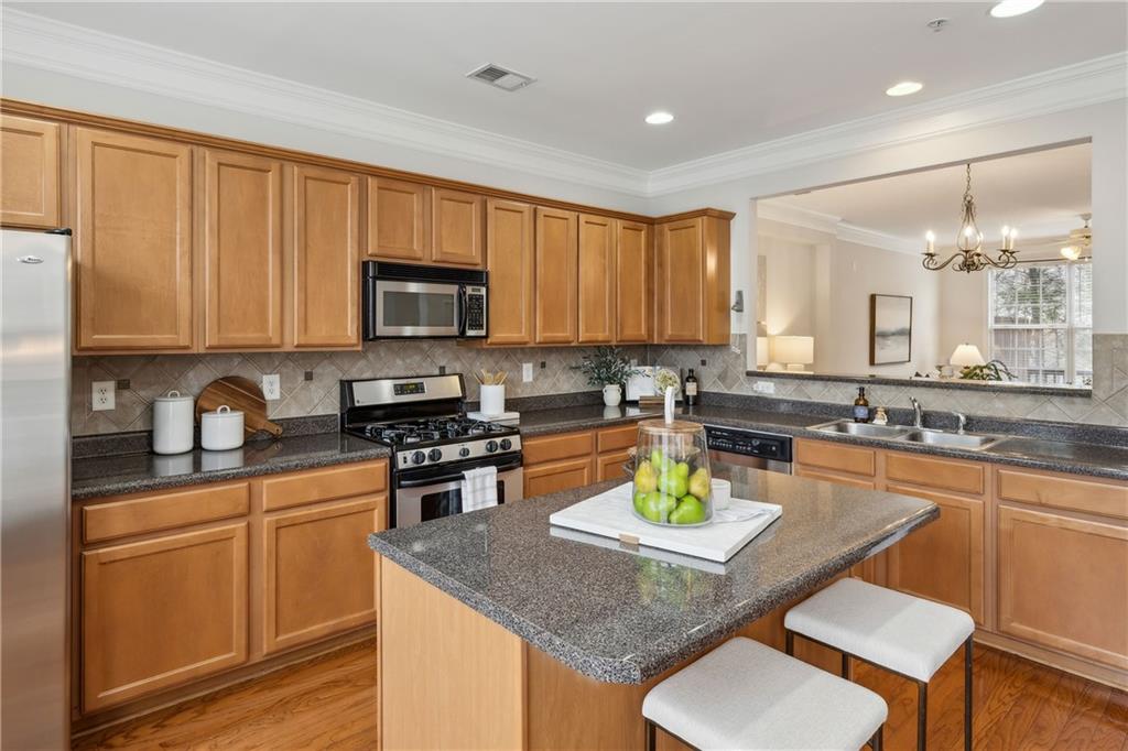 4662 Creekside Villas Way, Smyrna, Georgia image 10