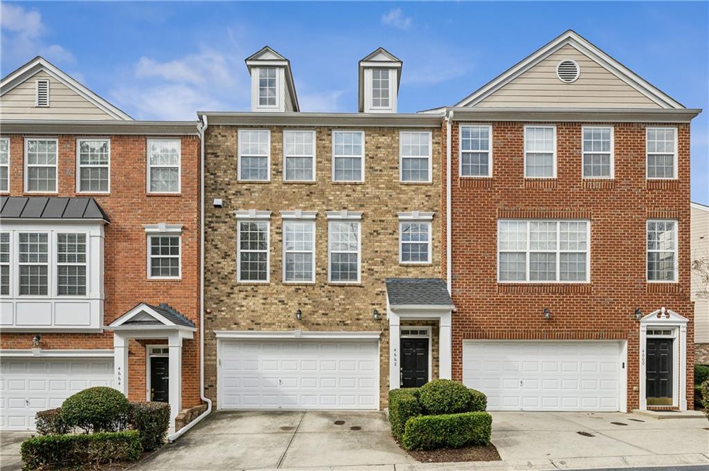 4662 Creekside Villas Way, Smyrna, Georgia image 2