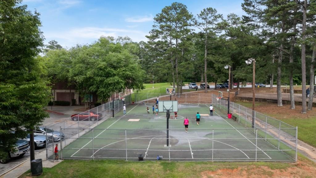 Creekview - Residential