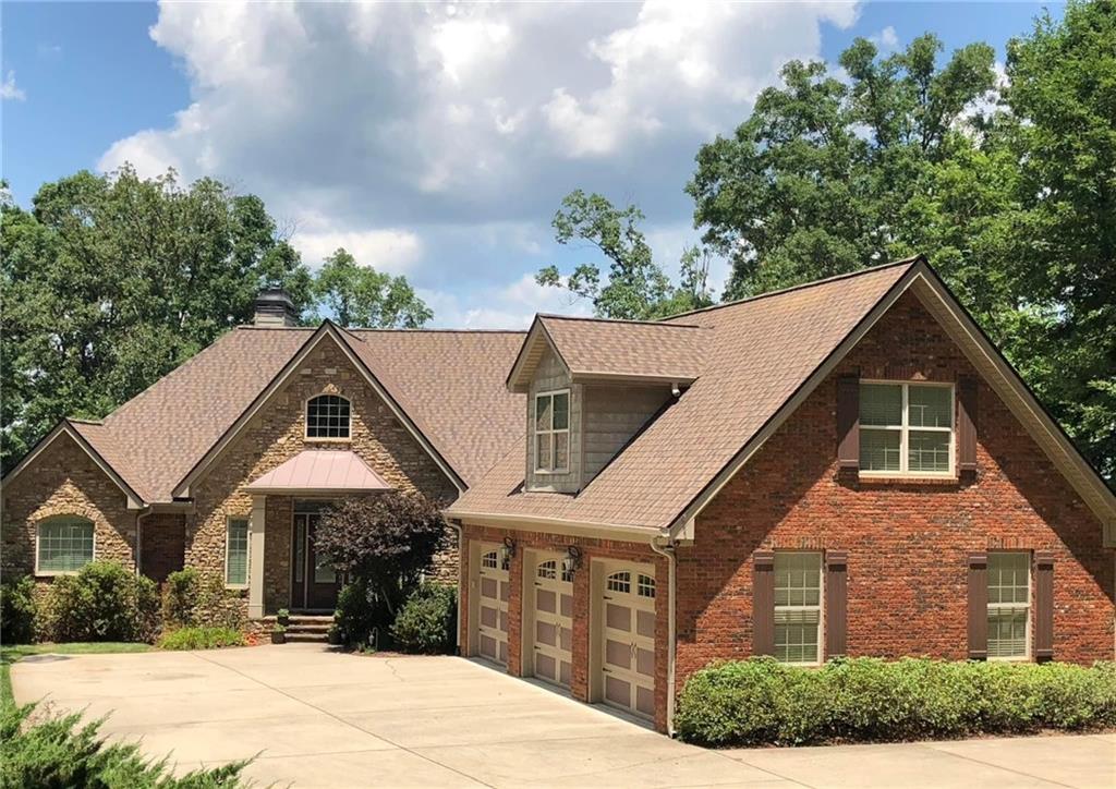 2527 Katherine Circle