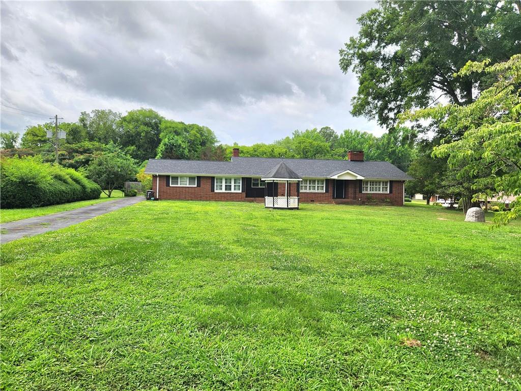 Photo of 8 Highland Lane, Cartersville, GA 30120 (MLS # 7840682)