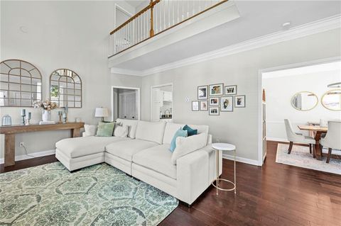 Photo of 5 Nesbit Place, Alpharetta, GA 30022 (MLS # 7752335)