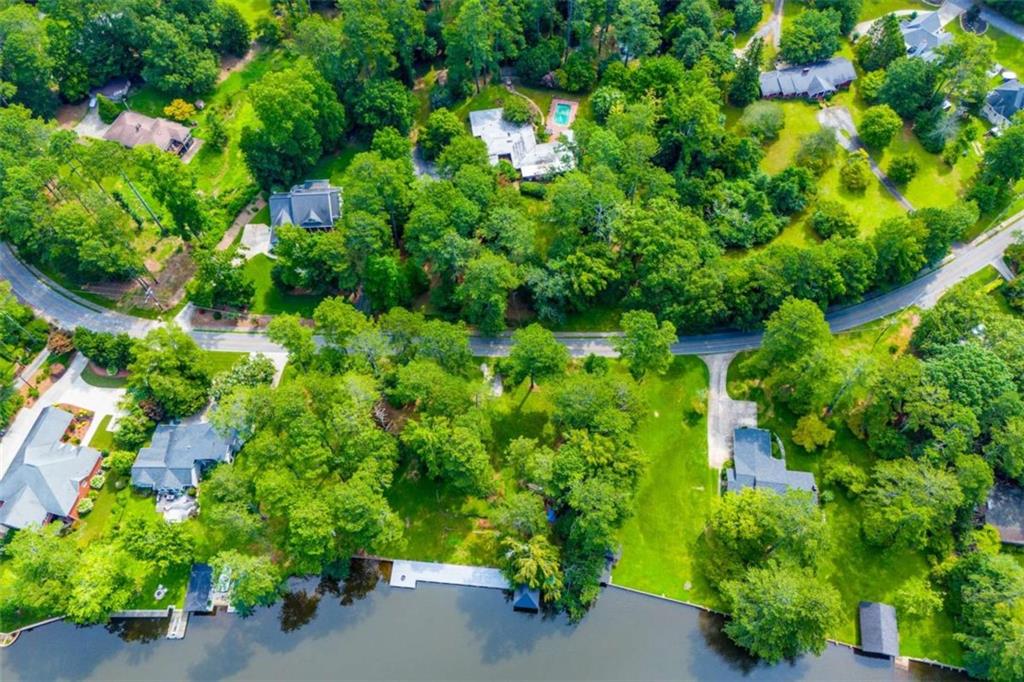 223 N Lakeshore Drive N