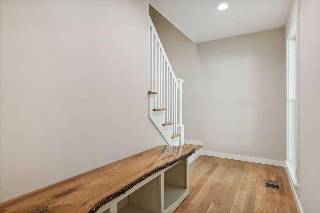 105 Riveredge Drive