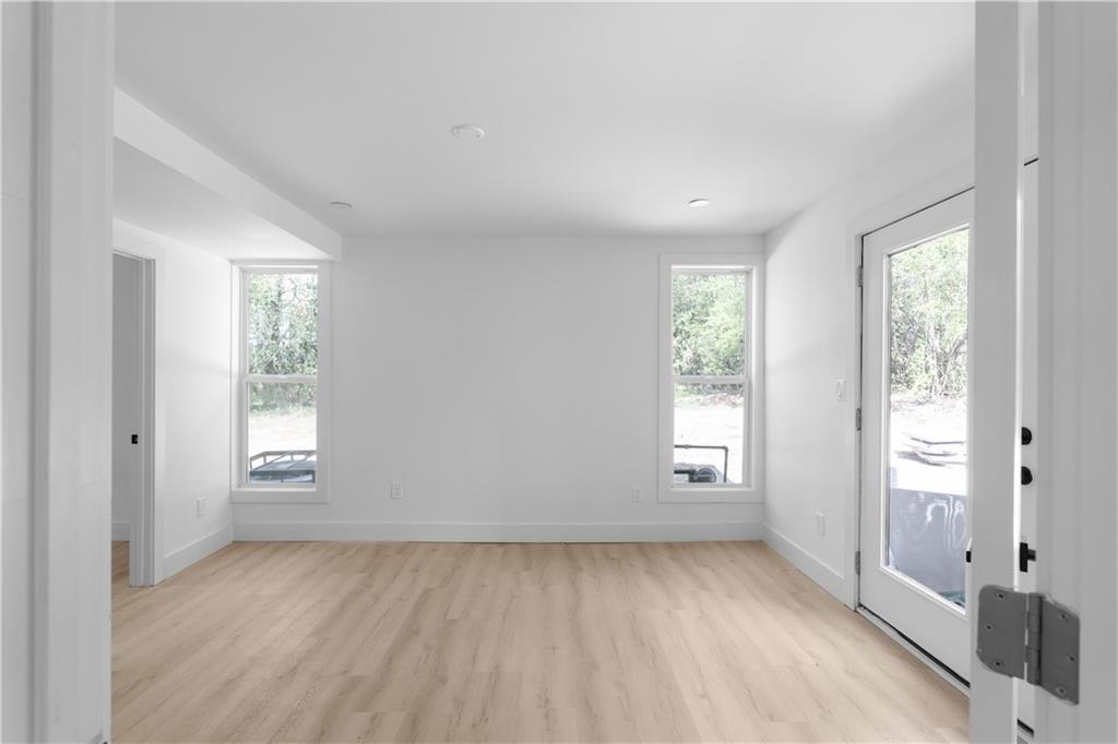 3336 Myrtle Street, Atlanta, Georgia image 10