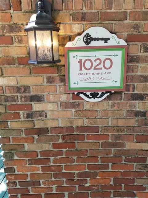 Photo of 1020 OGLETHORPE Avenue SW, Atlanta, GA 30310 (MLS # 7495989)