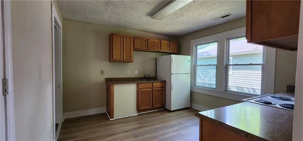 Atlanta, Georgia 30310, United States, 4 Bedrooms Bedrooms, ,1 BathroomBathrooms,Residential,Active,114944