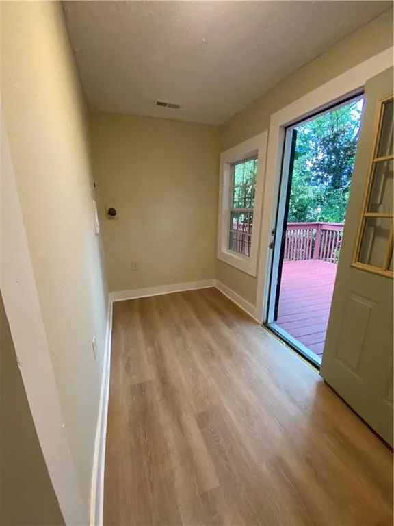 Atlanta, Georgia 30310, United States, 4 Bedrooms Bedrooms, ,1 BathroomBathrooms,Residential,Active,114944